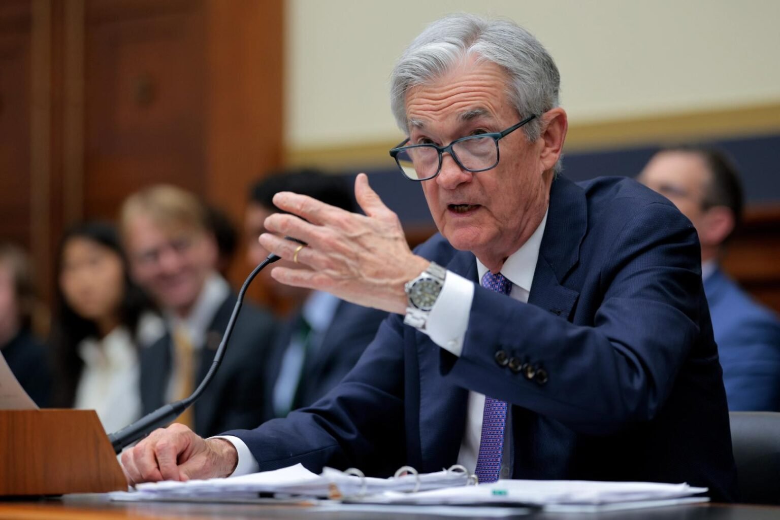 Bitcoin cae por debajo de $ 116k cuando Jerome Powell entrega comentarios agresivos