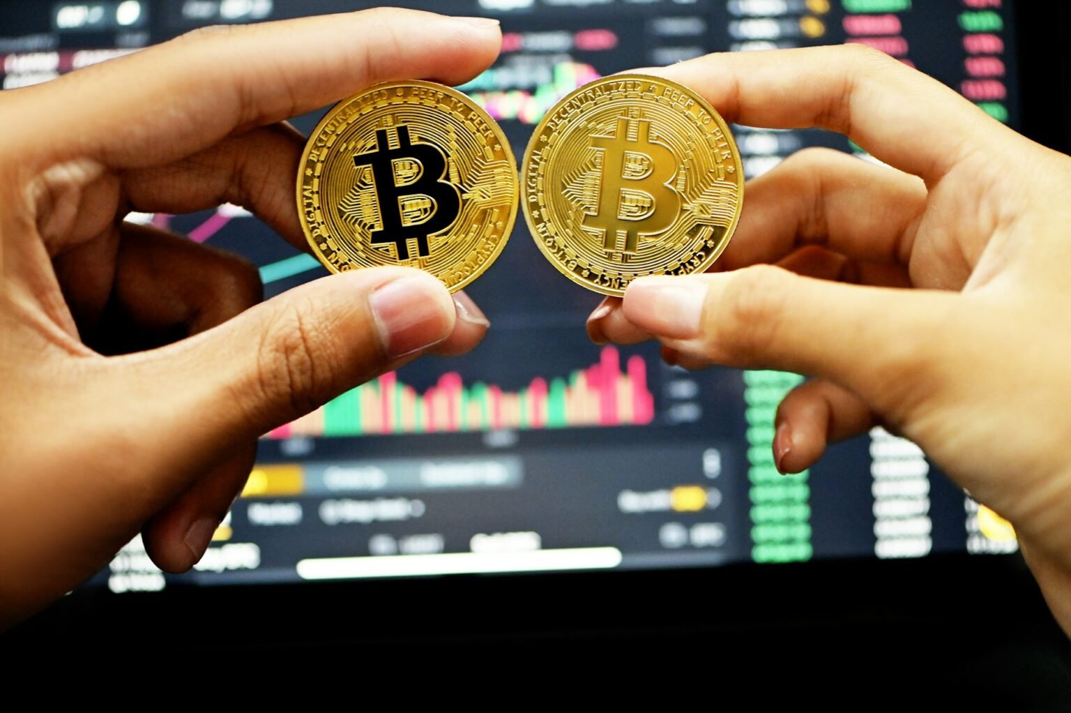 Bitcoin se mantiene cerca de $ 119,000, ya que el apalancamiento más bajo reduce el riesgo de corrección