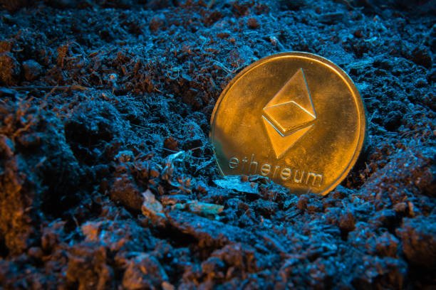 El gráfico diario de Ethereum se vuelve verde mientras ETHBTC se prepara para el despegue