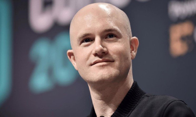 El director ejecutivo de Coinbase, Brian Armstrong, rechaza los pedidos de un nuevo organismo regulador de la IA